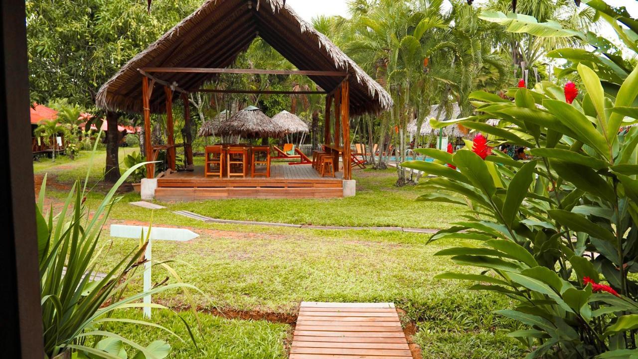 Manish Hotel Ecologico Pucallpa Exterior photo