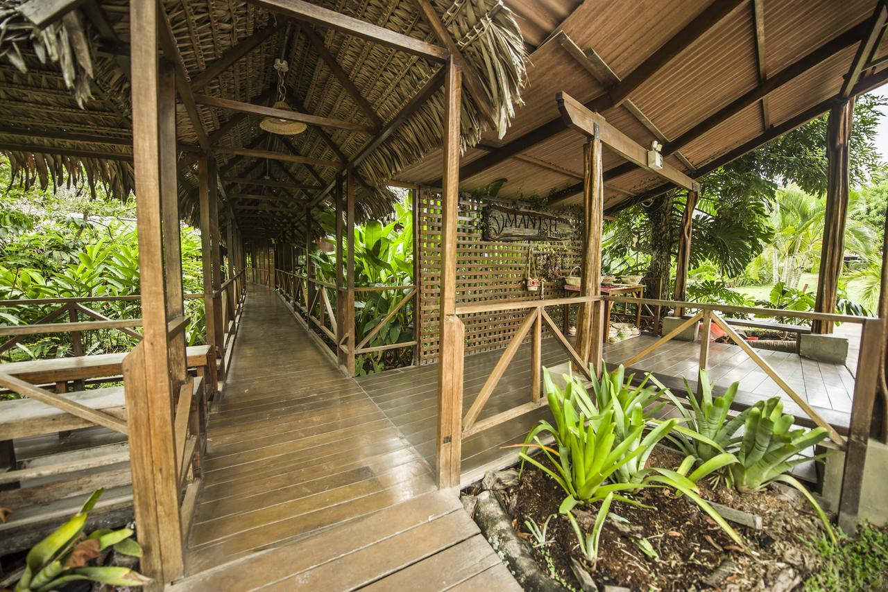 Manish Hotel Ecologico Pucallpa Exterior photo