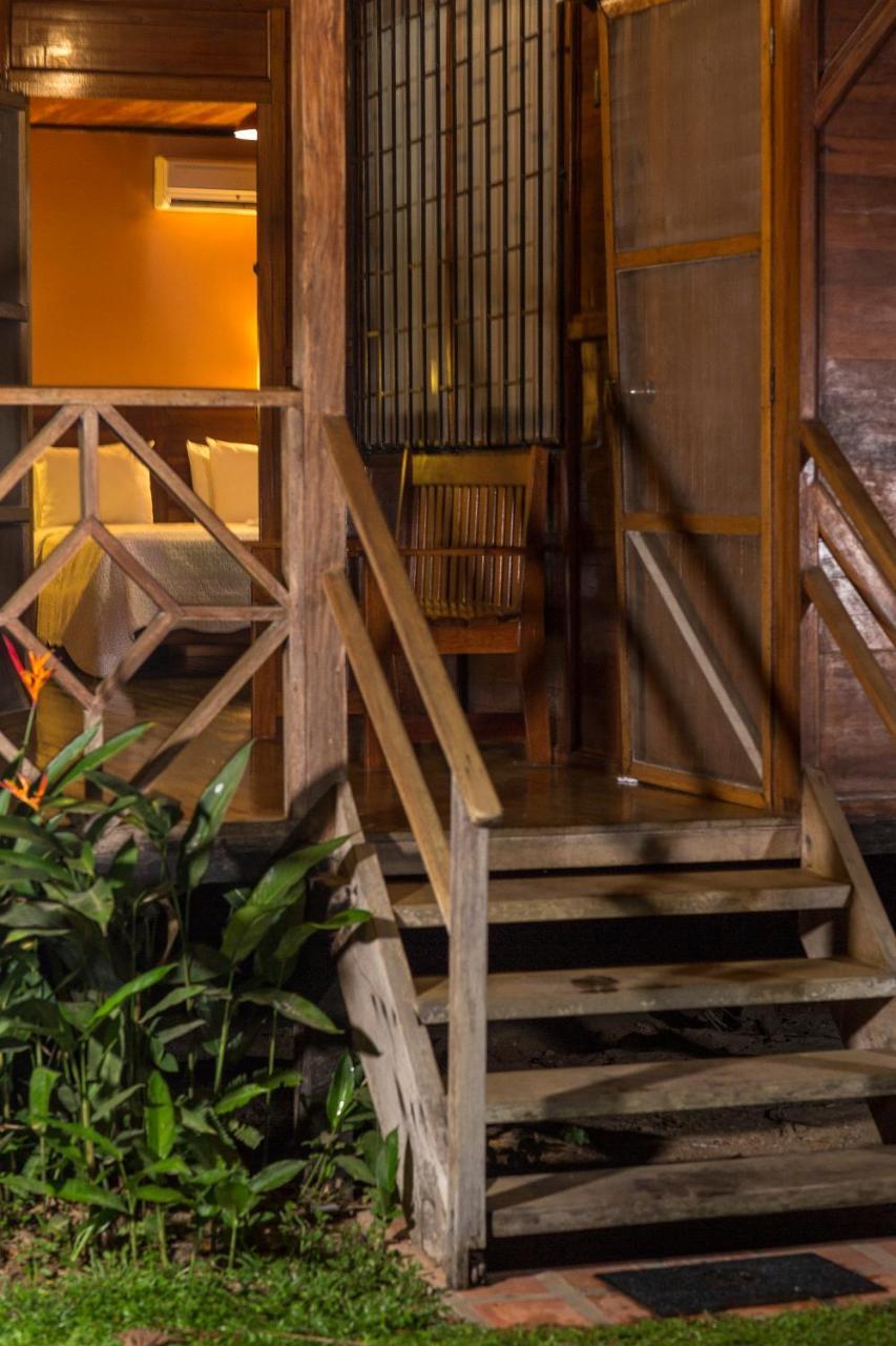 Manish Hotel Ecologico Pucallpa Exterior photo